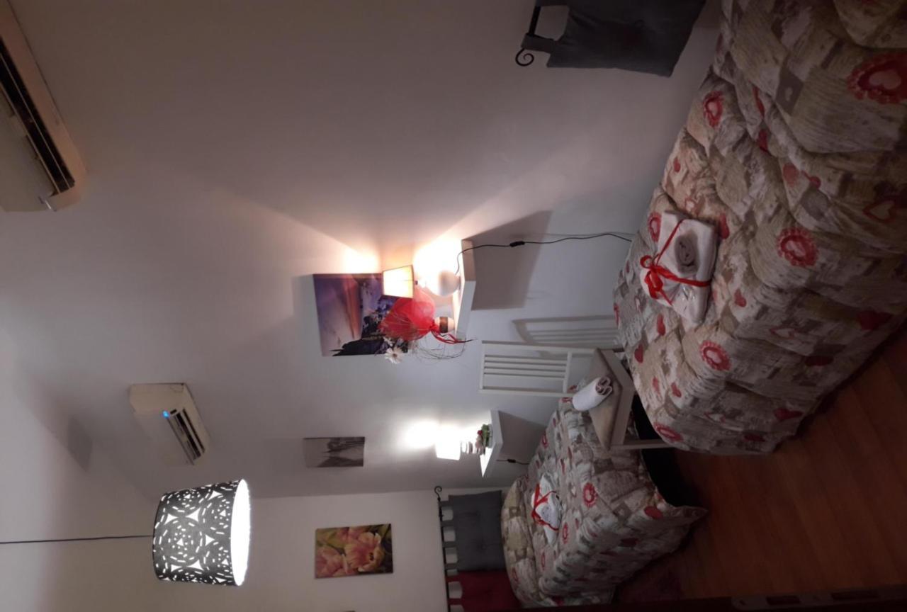 Vesta Domus Otel Roma Dış mekan fotoğraf