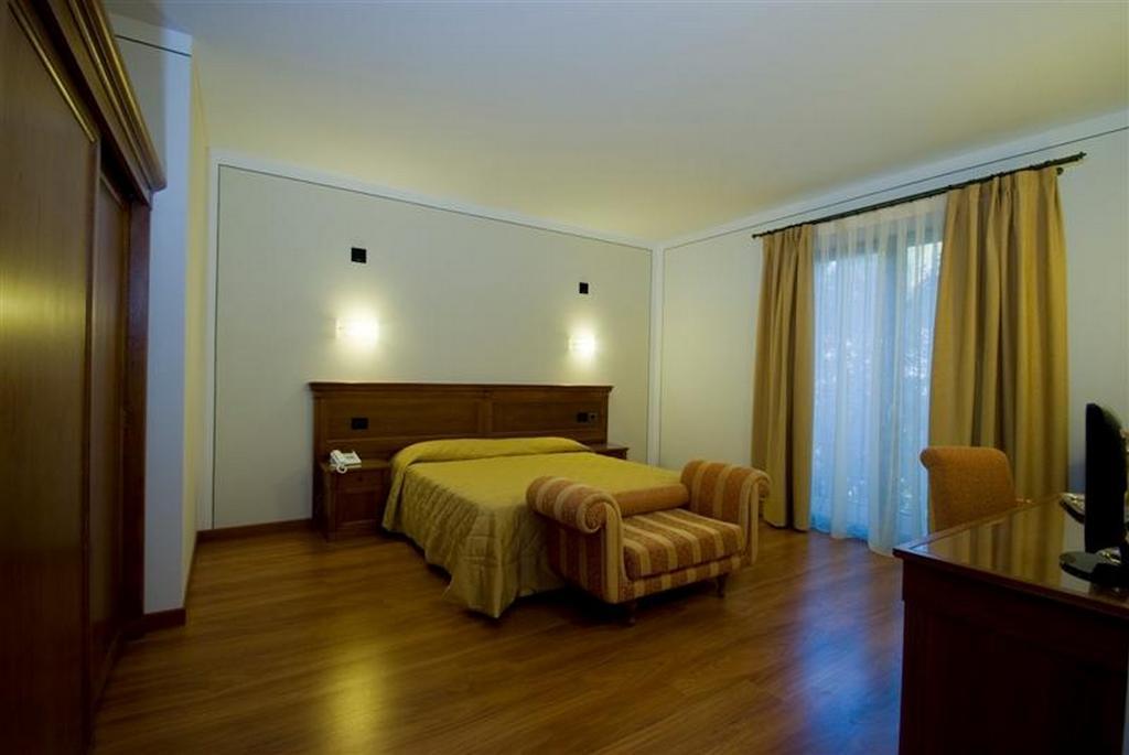 Vesta Domus Otel Roma Dış mekan fotoğraf